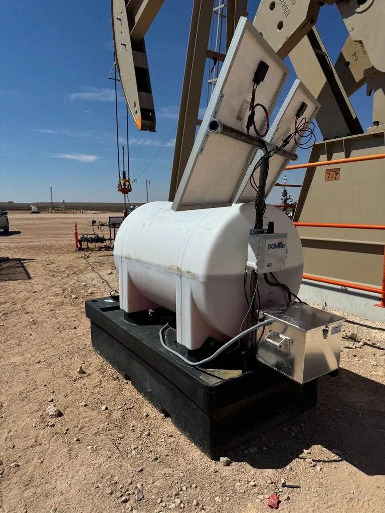 DCBatch tank system with solar power and pump jack